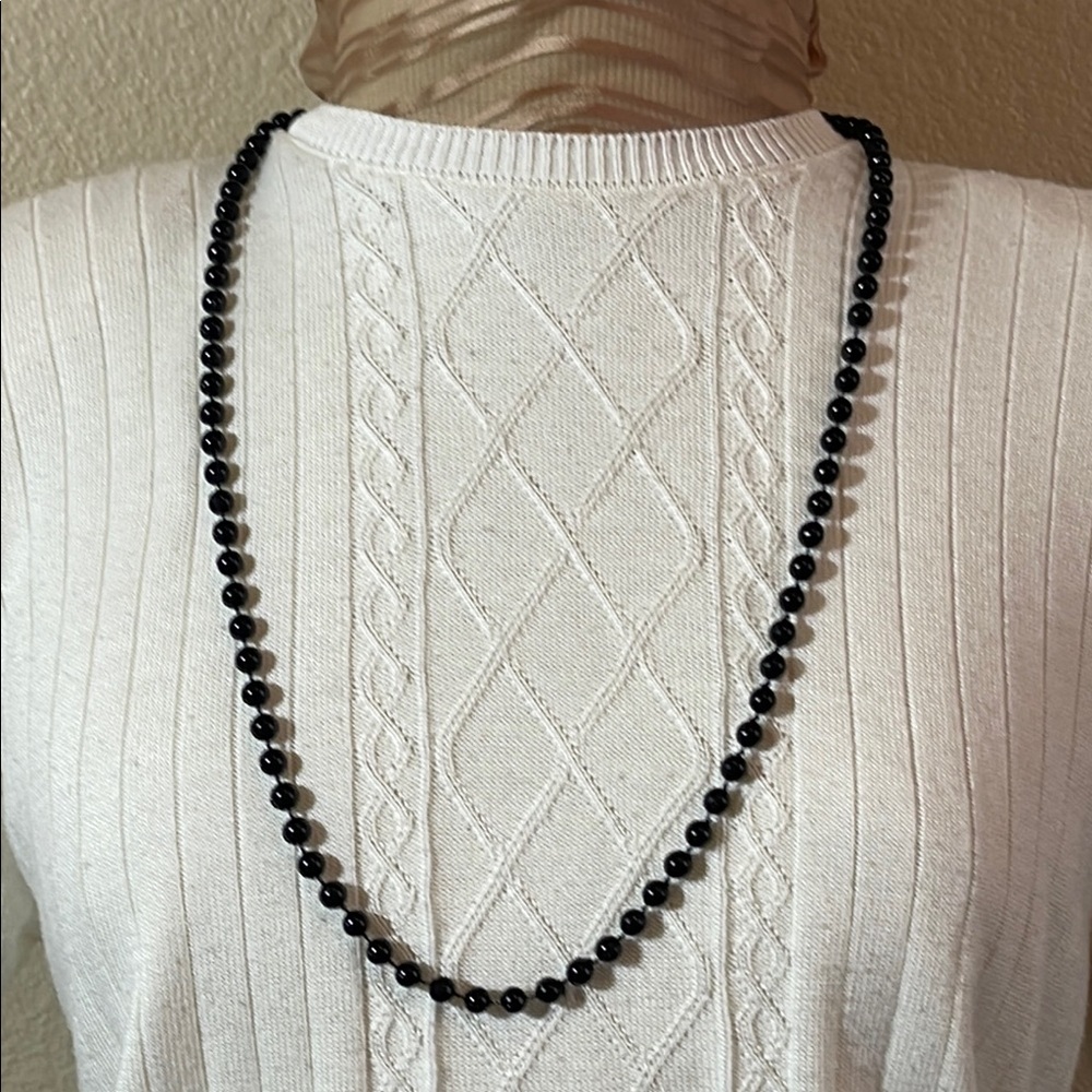 Vintage Black Beaded Necklace c50